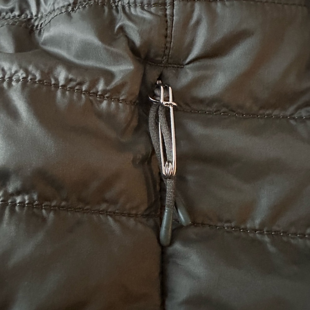 Lululemon Switch Over Bomber Jacket Dark Olive Mens Small - Picture 15 of 15